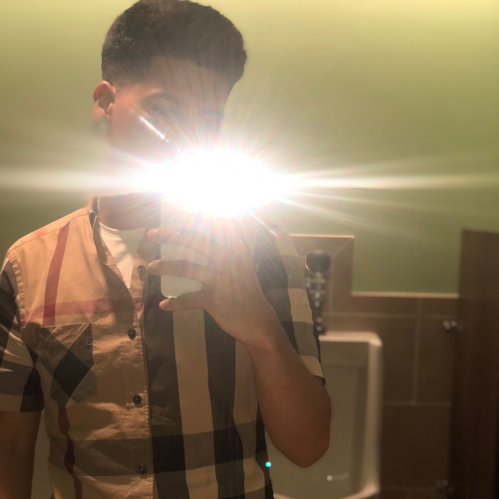 Meet your Posher, Luis